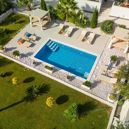 Apartment Spacious With Jacuzzi *