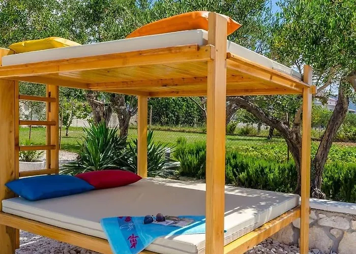 Appartamento Spacious With Jacuzzi